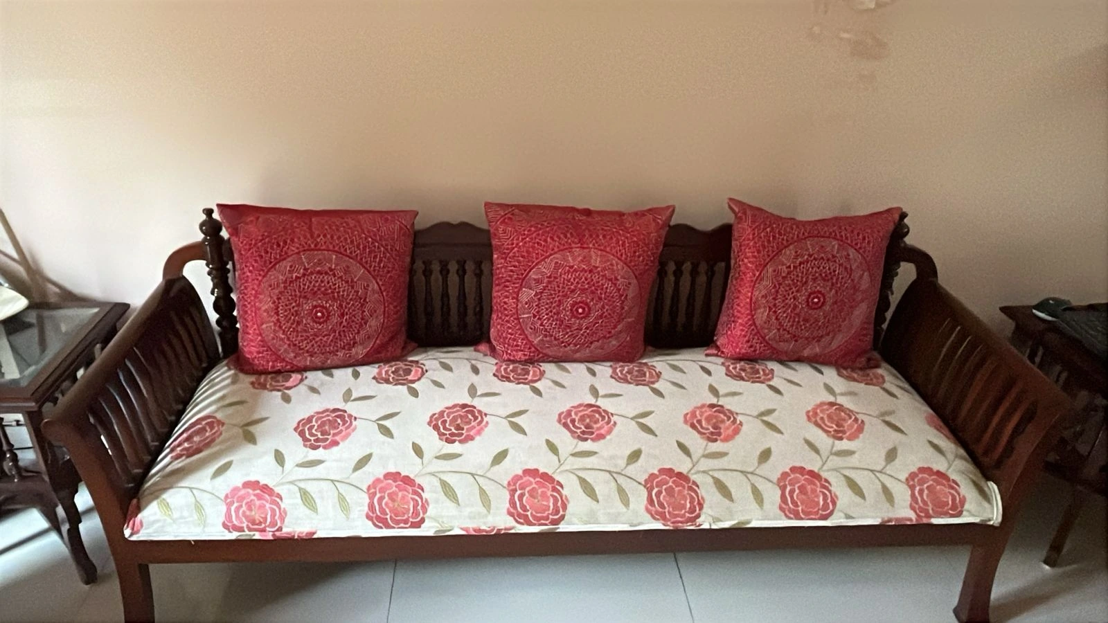 second-hand furnitures buyers near me